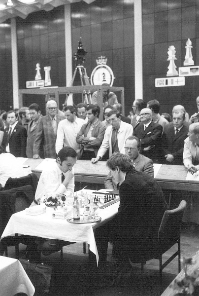 Bobby Fischer während einer seiner Partien