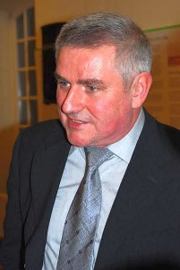 Privatdozent Dr. Jürgen Nelles (Vorlage Nelles) 