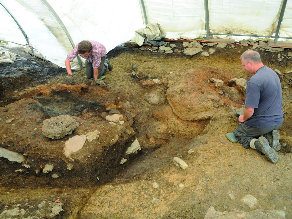 Die Fundstelle der archäologischen Ausgrabung von 2012 zeigt einen der keltischen Verhüttungsöfen. (Foto: Deutsches Bergbau-Museum Bochum/D. Bachmann)